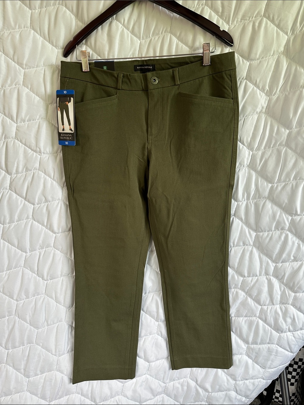 Banana Republic Olive Green Cropped Women's Pants